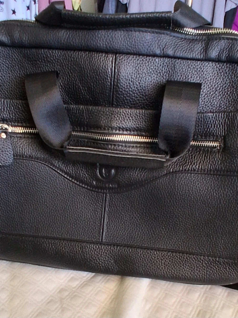 Classic Black Leather Laptop Briefcase with Zip Pocket